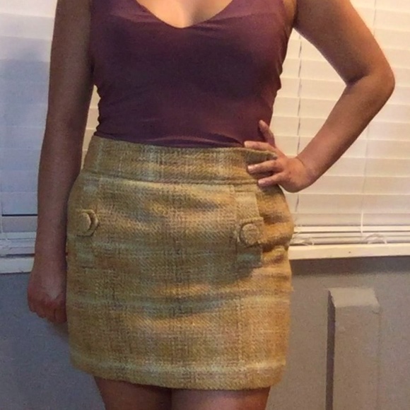 Banana Republic Plaid Skirt - Picture 1 of 5